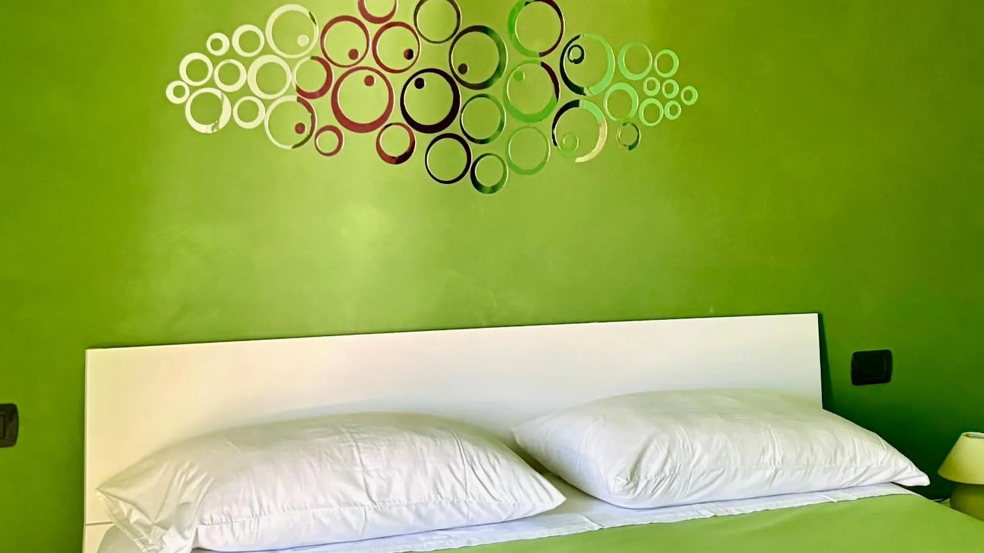Color House Malpensa B&B 卡萨诺玛纳格